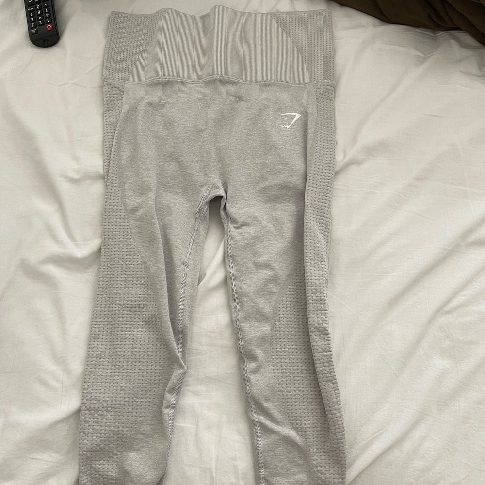 Gymshark 7/8 length gray leggings